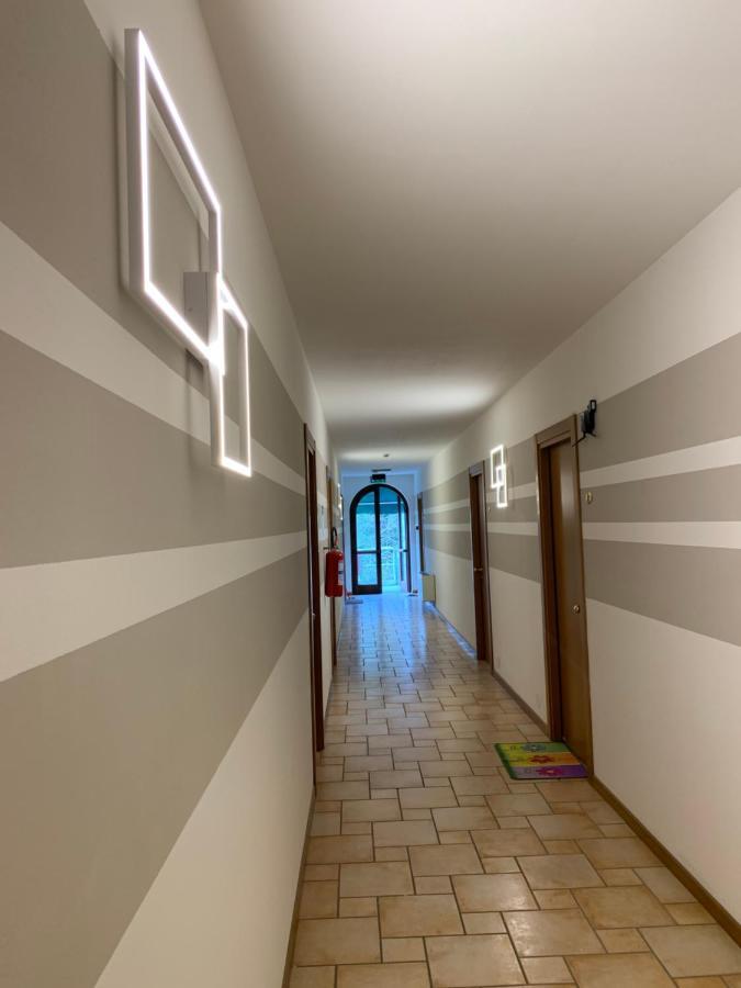 Hotel Lory Ficarolo Exterior photo